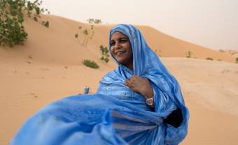 Noura Mint Seymali, la tornade pop psychédélique qui souffle sur le Sahara