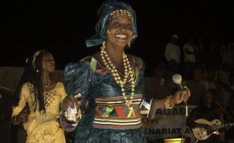 PANOPLAY : Bonobo, Wizkid, Drake, Awesome Tapes from Africa, Mo Laudi, Nicola Cruz