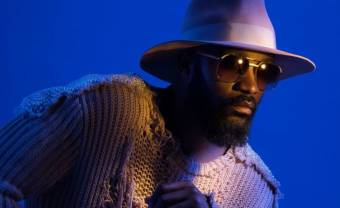 Fally Ipupa invite Booba, MHD, Keblack, WizKid, et R. Kelly sur son nouvel album