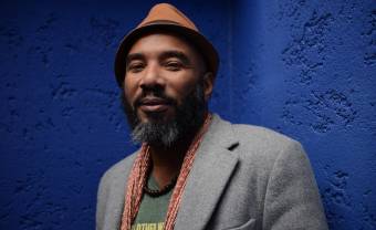 Le soulman anglo-trinidadien Anthony Joseph dévoile &lsquo;Dig Out Your Eye&rsquo;