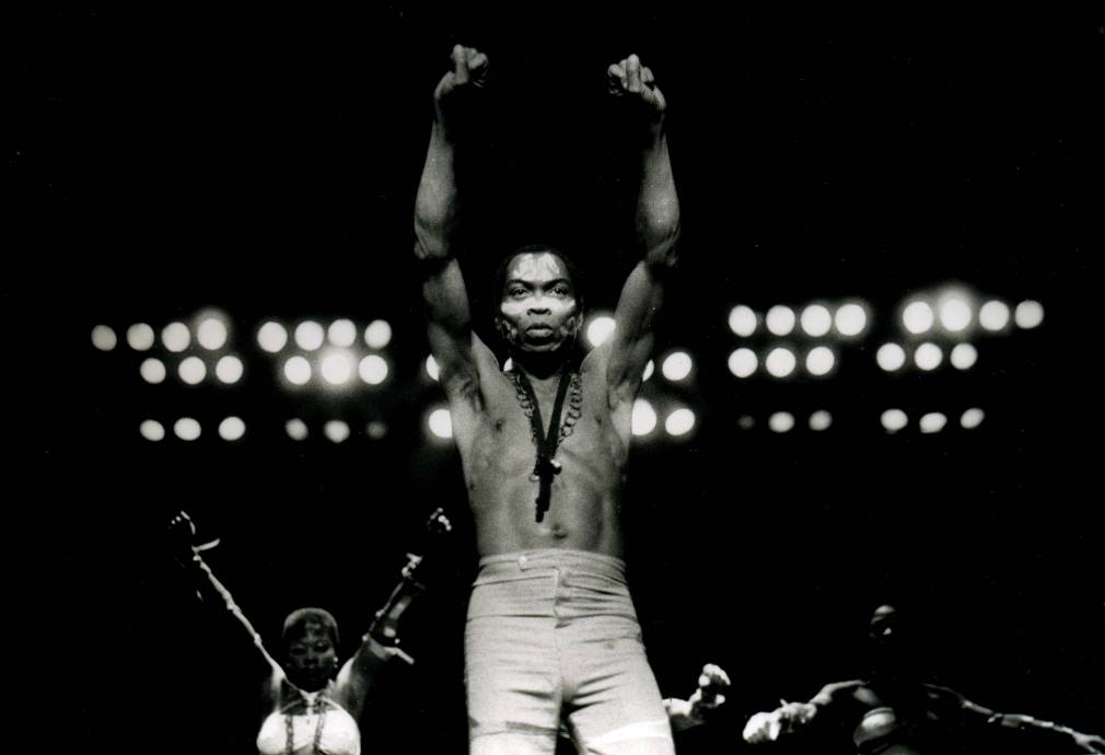 Histoires de Fela : Sorrow Tears and Blood