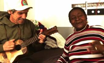 Calypso Rose et Manu Chao sortent une version caribéenne de « Clandestino »