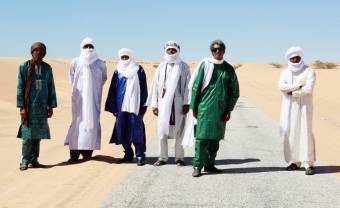 Tinariwen annonce son neuvième album, Amadjar