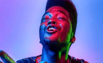 L’étoile montante de Cuba Cimafunk dévoile le clip de «Ponte pa’ lo tuyo»