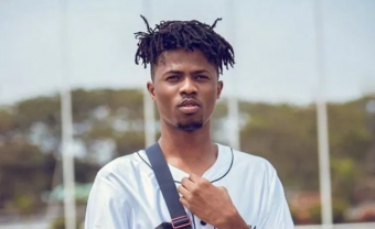 Kwesi Arthur retourne à Tema pour le visuel de ‘See No Evil’