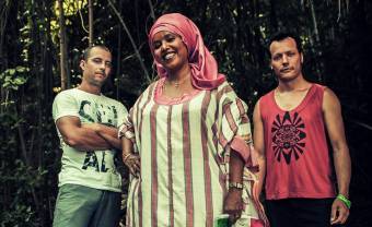 La rayonnante Sahra Halgan fait son retour avec un nouvel album, Waa Dardaaran