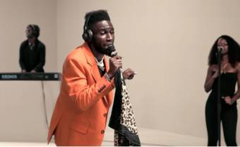 Kojey Radical voit les choses en grand pour sa session Colors