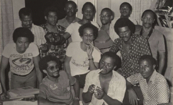 Strut annonce le second volume de sa compilation en hommage aux Disques Debs