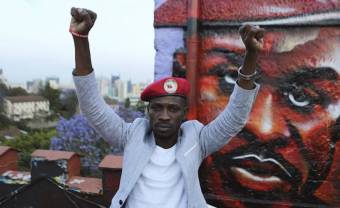 En Ouganda, le reggae de Bobi Wine contre le coronavirus