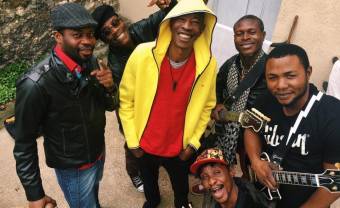 Jupiter & Okwess joue en live l’explosif ‘Na Kozonga’, premier extrait de leur nouvel album