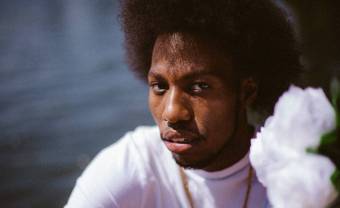 Le chanteur soul Moonga K. dévoile la vidéo de son « heartbeat8 »
