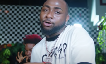 Davido réunit sa bande du DMW pour le clip de « Mafa Mafa »