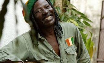 Boulevard de la mort – Alpha Blondy (1986)