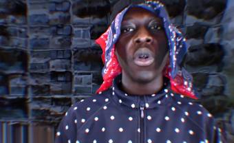 La star montante du rap britannique Pa Salieu dévoile le clip « Bang Out »