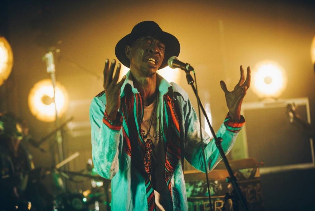 Quand l’Afrique fête la musique : une soirée spéciale de live dédiée à Manu Dibango