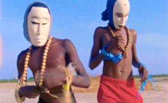 Le collectif Dandana dévoile son clip « Free The System »
