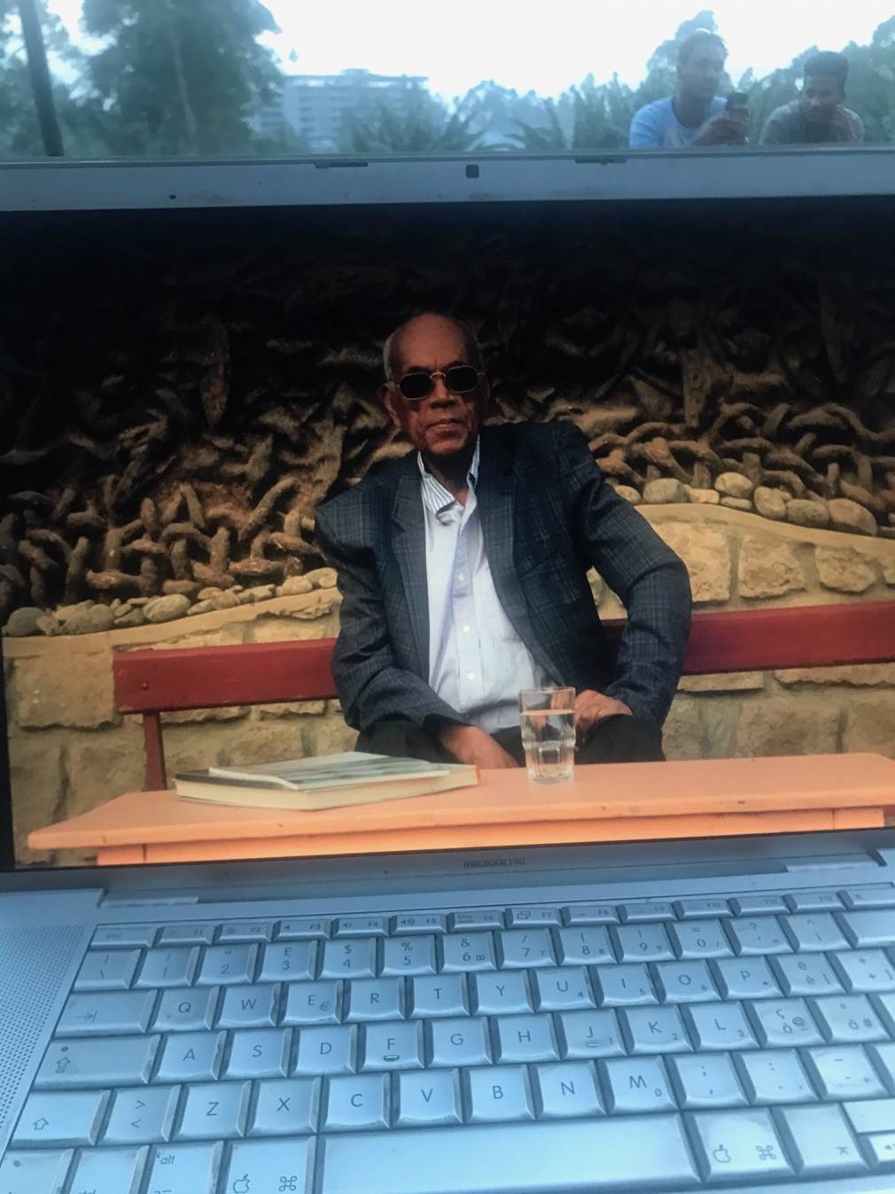 Suite de notre grande interview avec Amha Eshèté, fondateur d’Amha Records, le premier label indépendant qui grava les plus belles heures du Swinging Addis. 