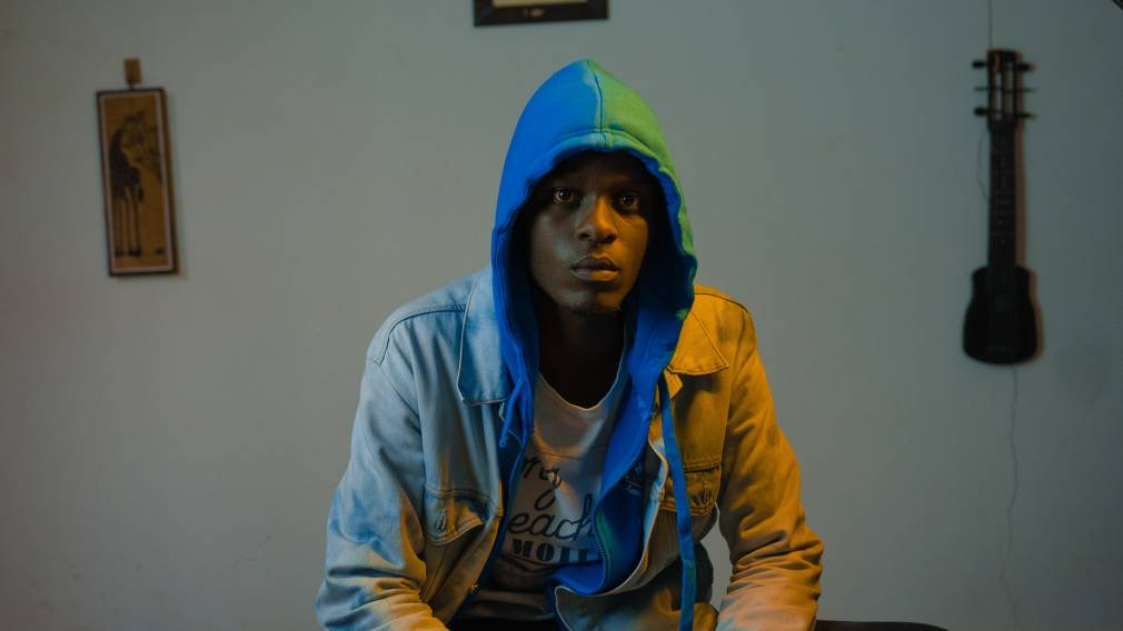 Phinoshey : prêcheur d’ondes positives