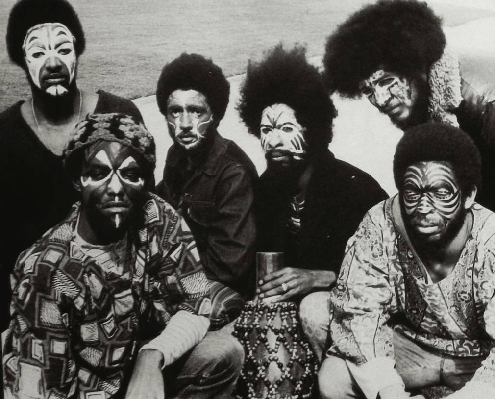 Strut Records à nouveau sous le charme de Juju