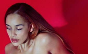 Jorja Smith mourns lost love on “Gone”