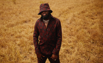 Juls s’associe avec Tay Iwar et Projexx sur « Chance »