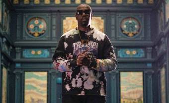 James BKS annonce un premier album avec la vidéo de « Kusema »