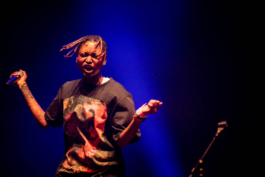 Flohio, 9 lives 10 rhymes