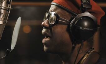 Blick Bassy invité par le trio SR9 pour une reprise d’Ariana Grande