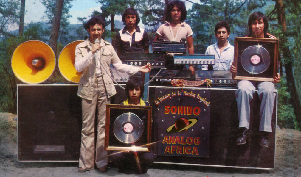 Découvrez la cumbia au ralenti avec la nouvelle compilation d’Analog Africa