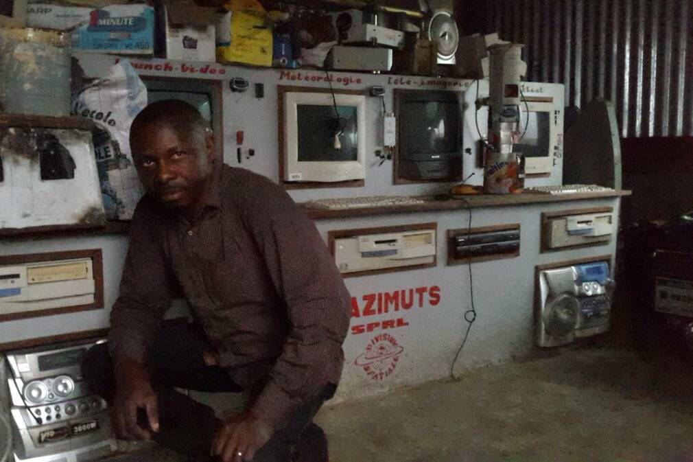 Troposphere 7, Congolese rockets and DIY electronics
