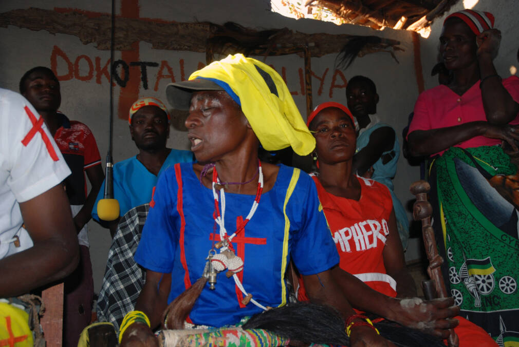 Amaliya Kabila demonstrates Vimbuza’s hardcore power