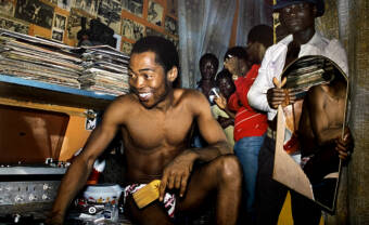 Felarmonie :  Le roi Fela s’expose à Paris