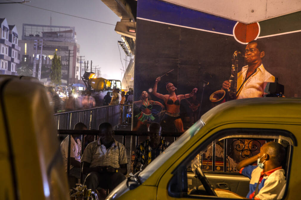 En attendant FELA (prologue)