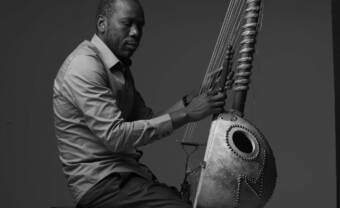 Ballaké Sissoko et Piers Faccini sont réunis sur « The Fire Inside »