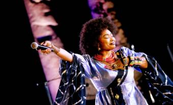 PAM Meets : Oumou Sangaré interpelle les dirigeants maliens et français