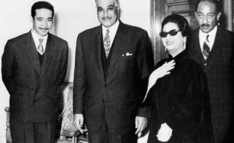 Oum Kalthoum et Gamal Abdel Nasser, voix des Arabes
