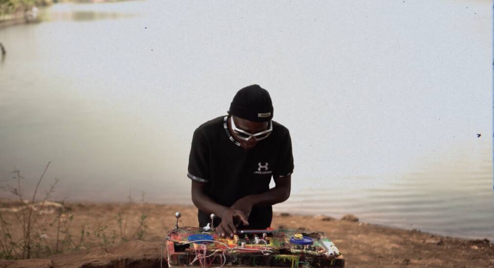 DJ Boboss and the mad mix of DIY electronics