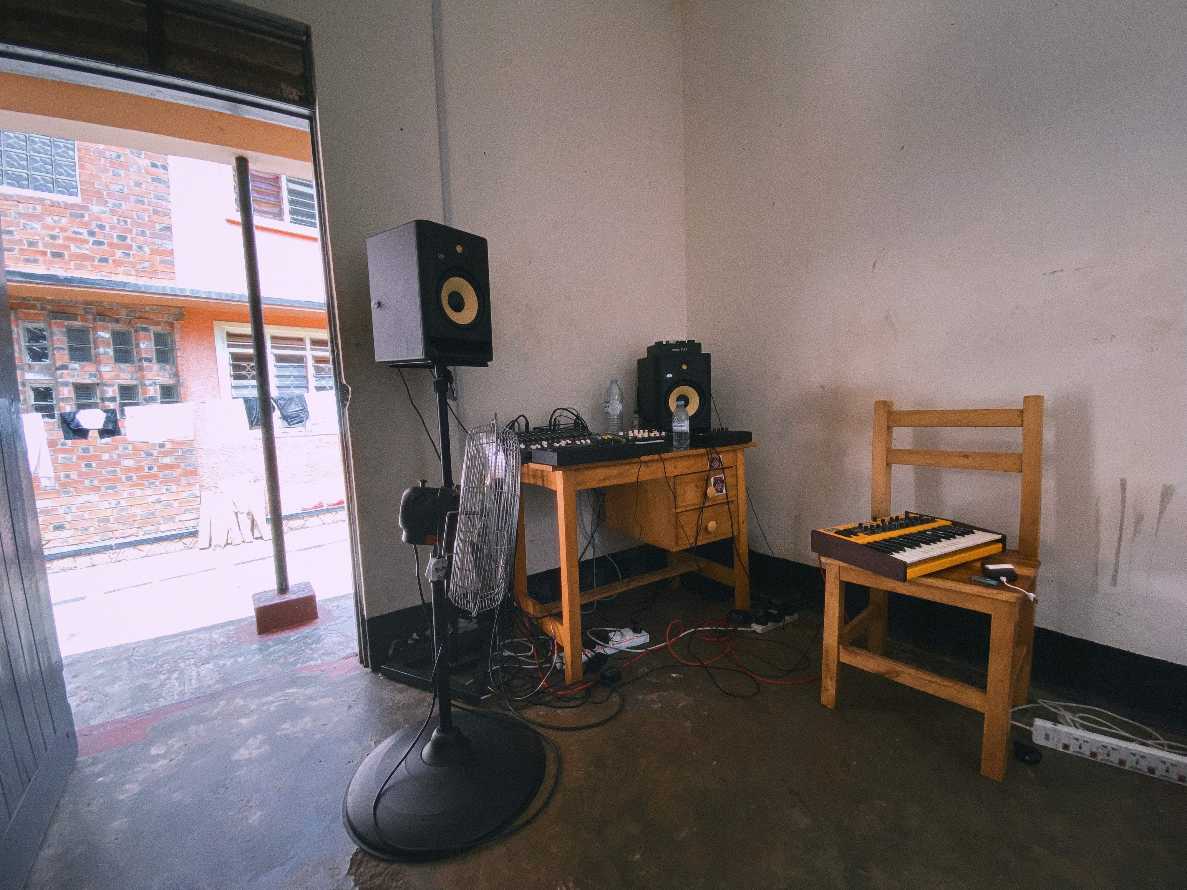 desktop-image