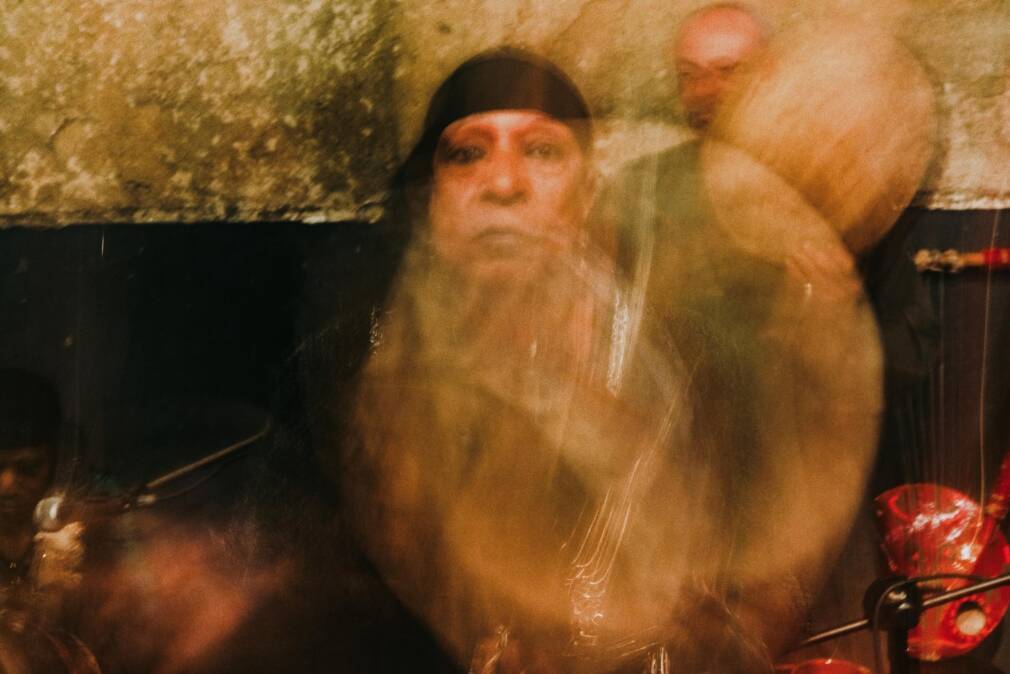 Ubūr, entre zār et gnawa  